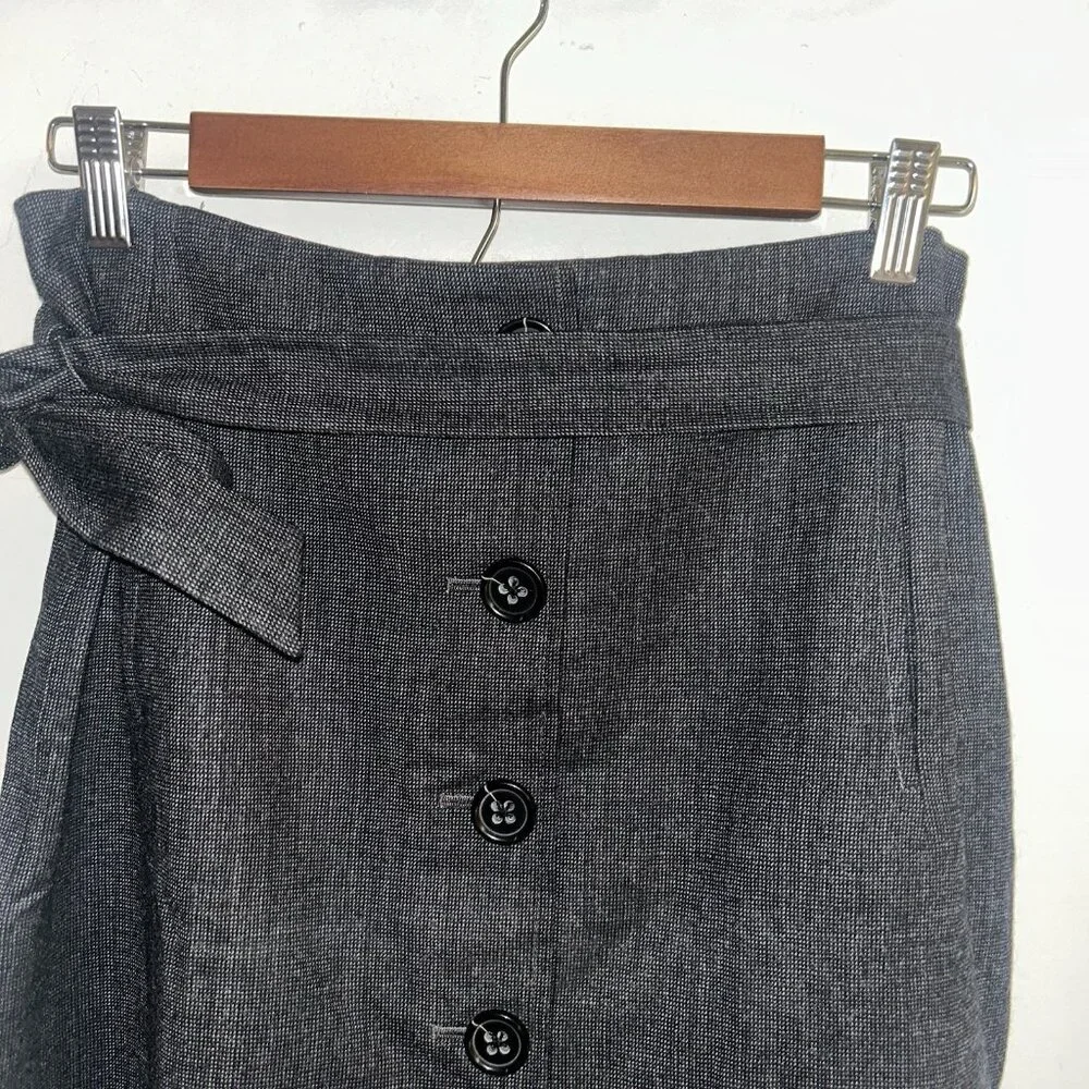 Banana Republic Gray Wool Button Up Belted Tie Preppy Career Skirt Size 8